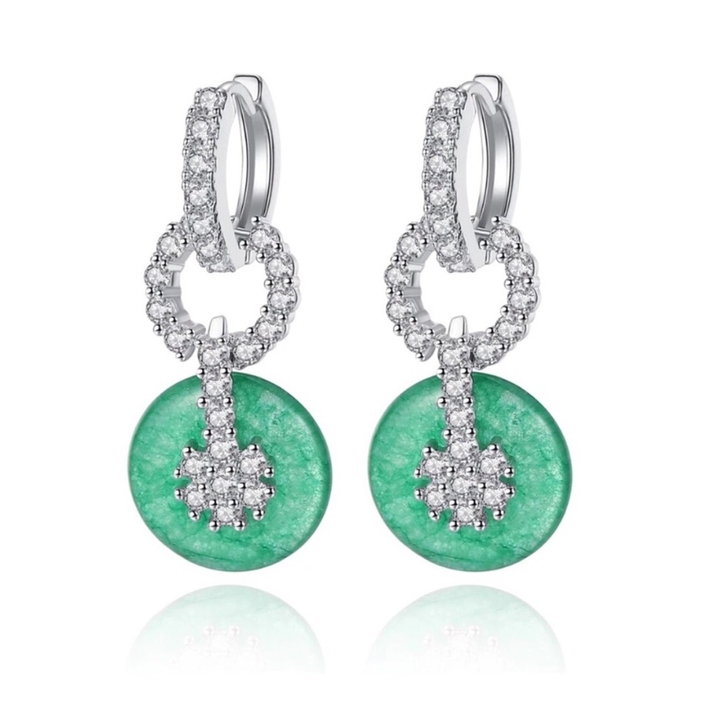 Swarovski Crystals The Kusa Jade Color Earrings - Picture 1 of 3
